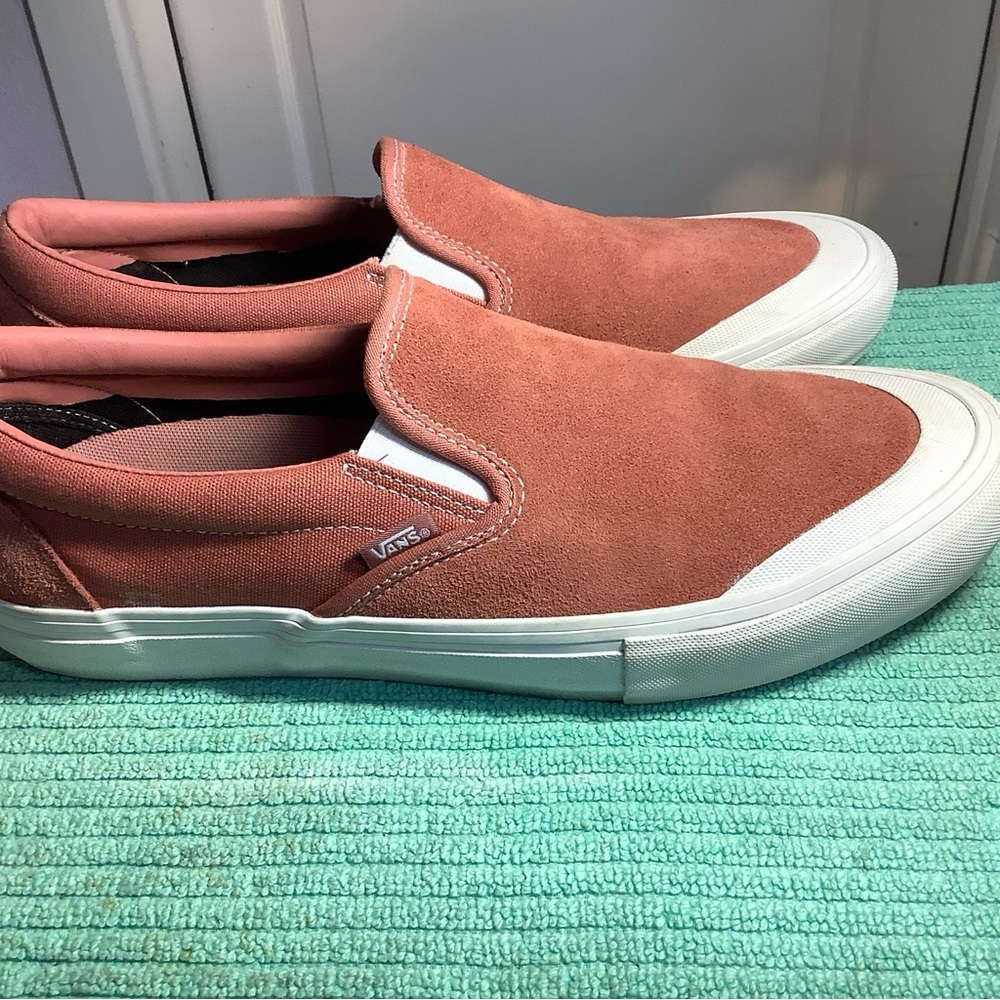 Vans pro ultra Cush suede Coral slip on sneakers men’s size 12 - RARE COLOR